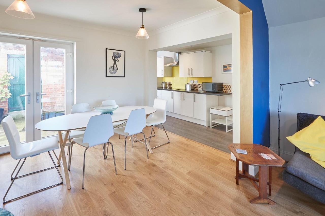 Host & Stay - Artist House Loftus Luaran gambar